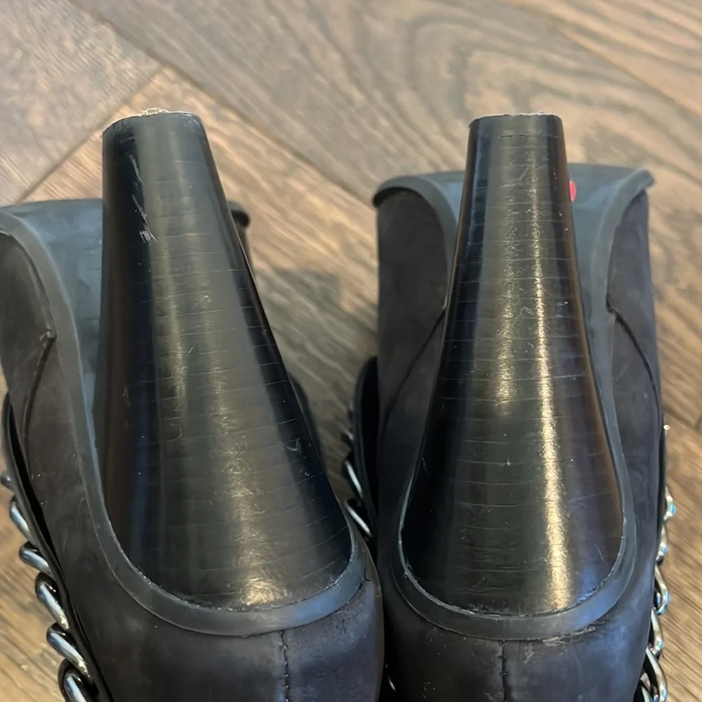 Zara chain link